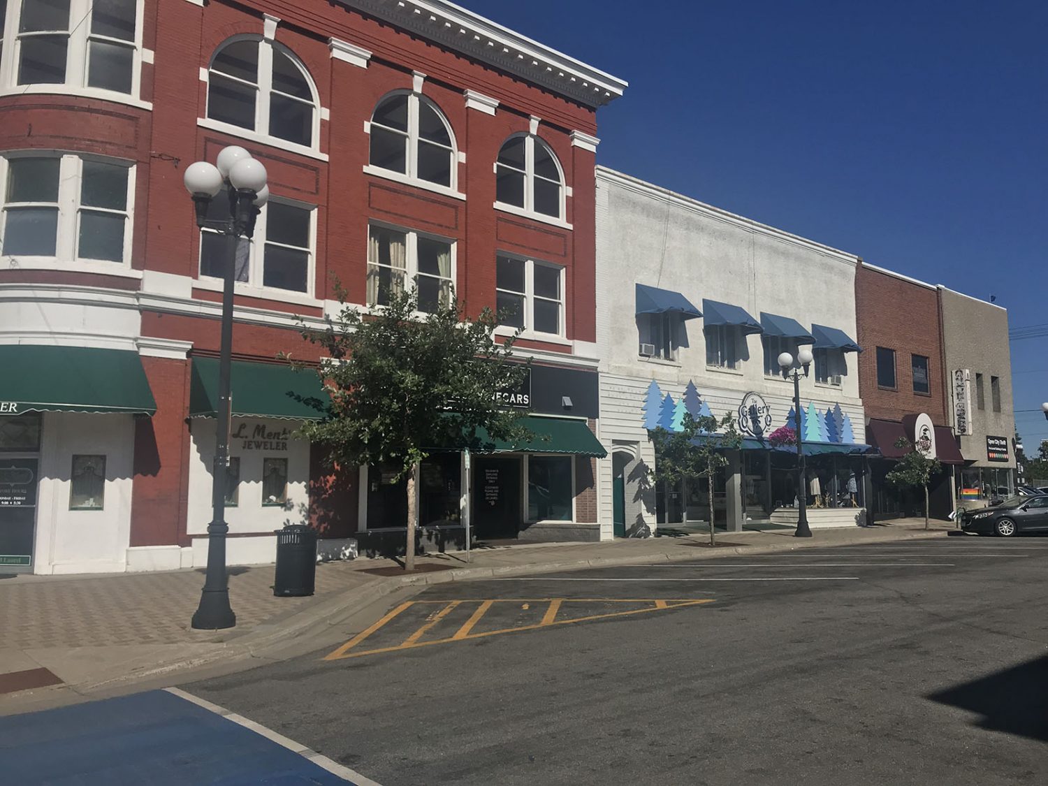 Visit Downtown Brainerd - Shopping - Dining - Thrift Stores